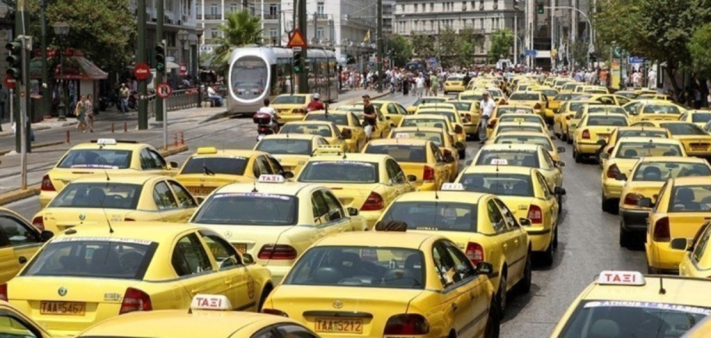 Οι μετακινήσεις των πολιτών αναμένεται να παρουσιάσουν σημαντικές δυσκολίες τις ημέρες της απεργίας, καθώς οι οδηγοί ταξί προχωρούν