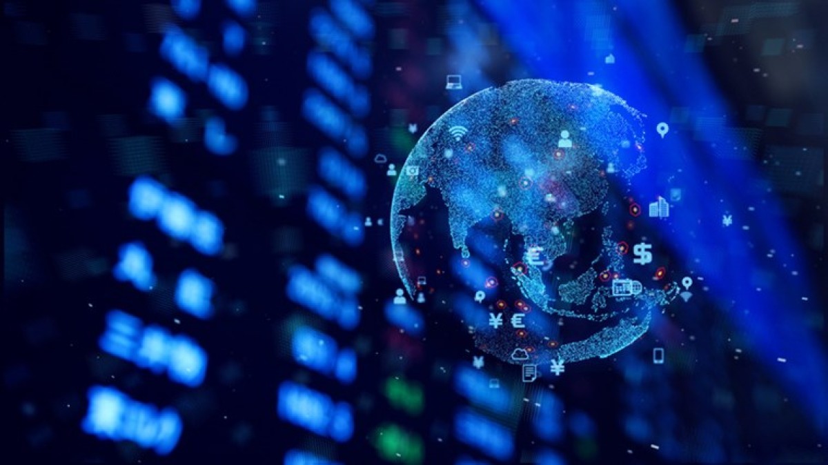 Το ίδιο μοτίβο επανέρχεται σήμερα: υψηλές αποτιμήσεις, ακραία συγκέντρωση απόδοσης στους “Magnificent 7”, εκρηκτικές προσδοκίες