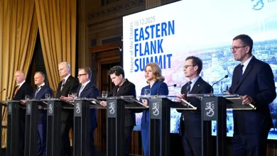 Με ιδιαίτερα αυστηρή γλώσσα, οι ηγέτες οκτώ κρατών-μελών της Ευρωπαϊκής Ένωσης στρέφουν τα πυρά τους κατά της Ρωσίας