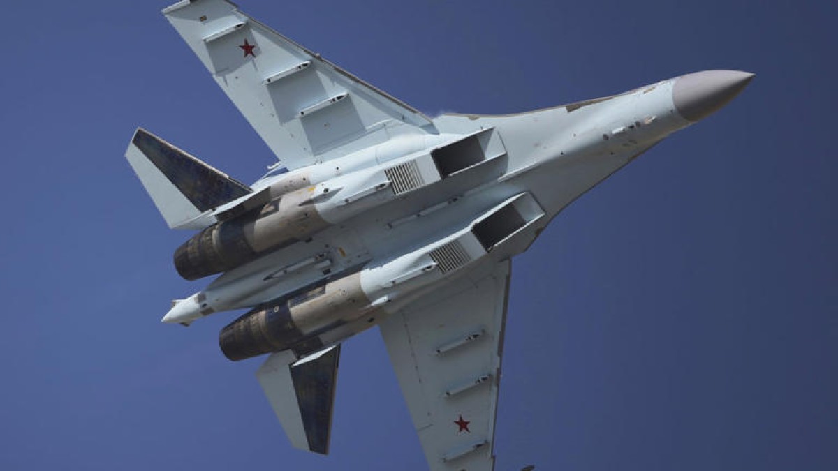 Η πρόσφατη επίσκεψη του Βλαντίμιρ Πούτιν στο Νέο Δελχί, ανέδειξε με τον πιο εμφατικό τρόπο τη στρατηγική σημασία της Ινδίας για τη Ρωσία.