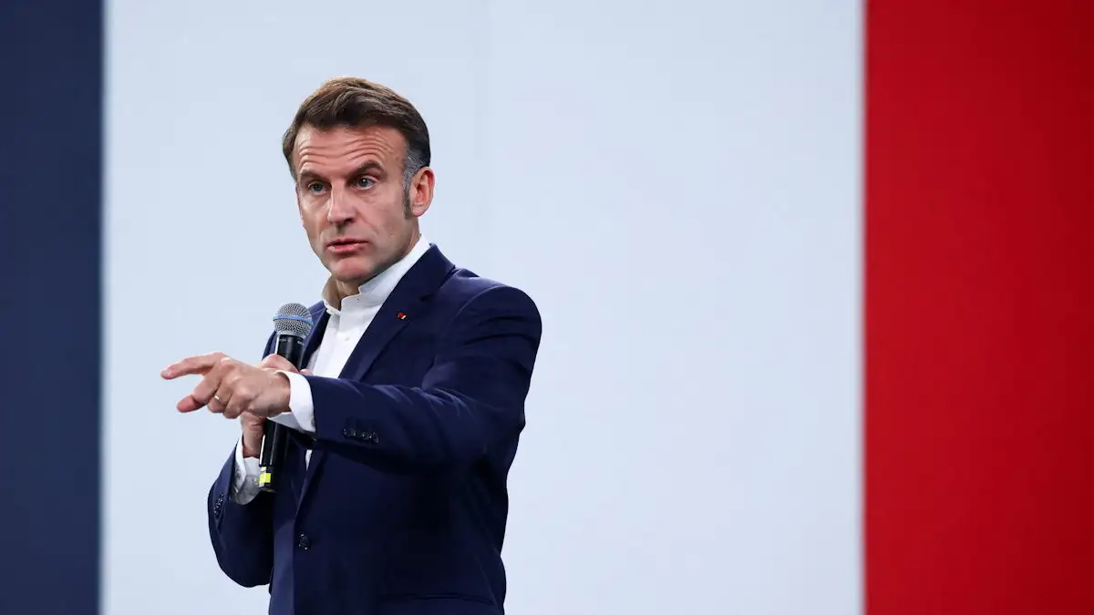 Ο Γάλλος πρόεδρος Εμανουέλ Μακρόν ανακοίνωσε ότι η Ευρώπη πρέπει να συνεχίσει να ασκεί πίεση στη Ρωσία, καθώς δεν φαίνεται να επιδιώκει