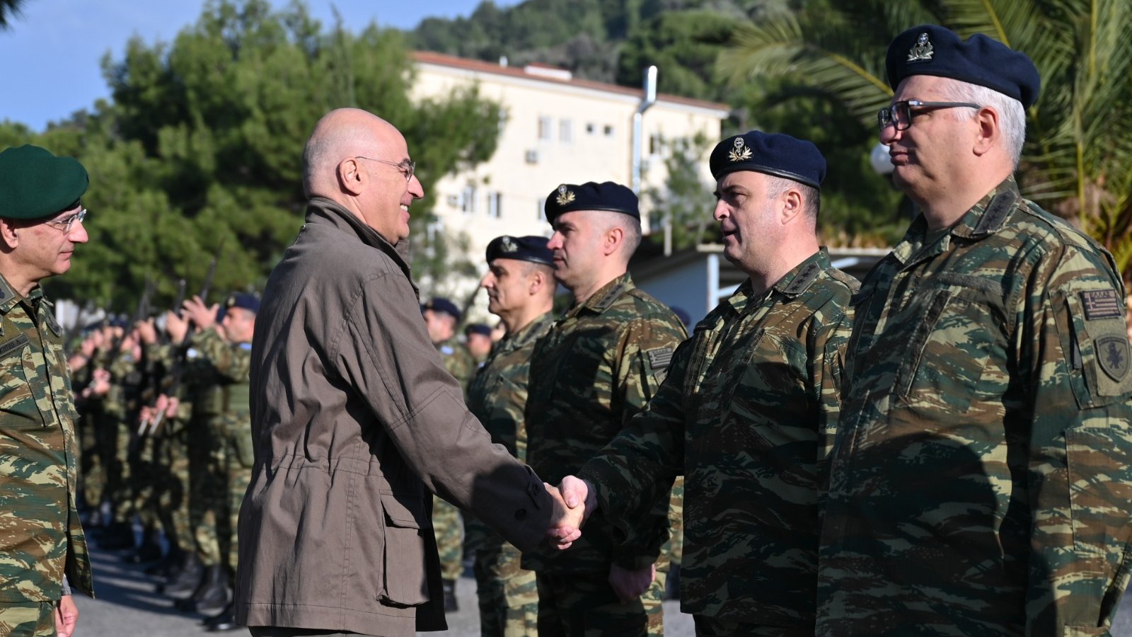Με μήνυμα εθνικής αυτοπεποίθησης προς τις επόμενες γενιές, ο Έλληνας υπουργός Εθνικής Άμυνας, Νίκος Δένδιας, αντέκρουσε
