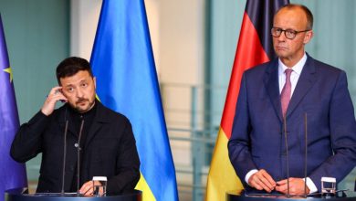 Ο Φρίντριχ Μερτς απευθύνει κάλεσμα αφύπνισης προς την Ευρώπη απέναντι στο δόγμα «America First» του Ντόναλντ Τραμπ,