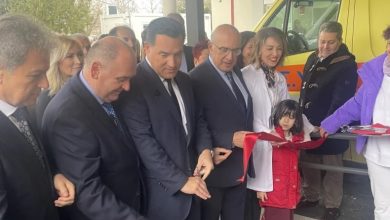 Μήνυμα αλληλεγγύης και πολιτικής συνείδησης από τη νέα γενιά ήρθε από μαθητές του Μουσικού Σχολείου Αμυνταίου, οι οποίοι με αφορμή