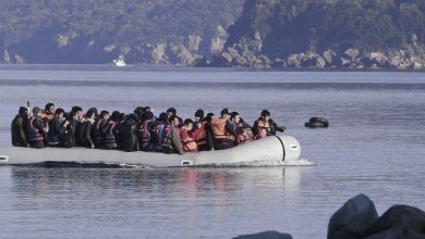 Η Κρήτη βιώνει μια πρωτοφανή ανθρωπιστική κρίση, καθώς οι συνεχείς αφίξεις μεταναστών έχουν γίνει πια καθημερινότητα για τους κατοίκους
