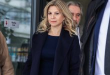 Η Μαρία Καρυστιανού δεν έχει ακόμη αποφασίσει αν θα αναλάβει η ίδια ηγετικό ρόλο σε ένα νέο κίνημα που συγκροτείται από πολίτες