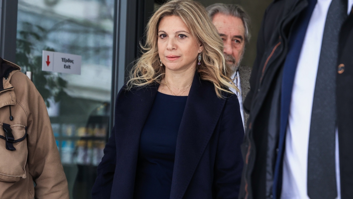 Η Μαρία Καρυστιανού δεν έχει ακόμη αποφασίσει αν θα αναλάβει η ίδια ηγετικό ρόλο σε ένα νέο κίνημα που συγκροτείται από πολίτες