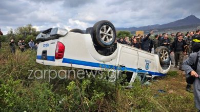 Σοβαρά επεισόδια σημειώθηκαν σήμερα στα Χανιά, κατά τη διάρκεια της μαζικής συγκέντρωσης των αγροτοκτηνοτρόφων, οι οποίοι