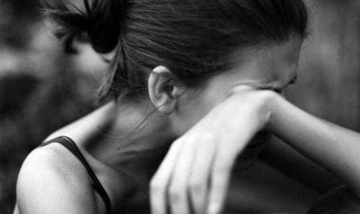 Στην φυλακή οδηγήθηκε ο 55χρονος από τη Ρόδο, ο οποίος κατηγορείται ότι βίαζε την κόρη του για 12 χρόνια, από όταν εκείνη ήταν ανήλικη