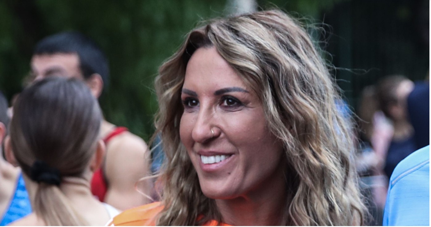 Στιγμές αγωνίας έζησε το μεσημέρι του Σαββάτου η Πηγή Δεβετζή, όταν το αυτοκίνητό της ανετράπη σε τούνελ της Εγνατίας Οδού, κοντά