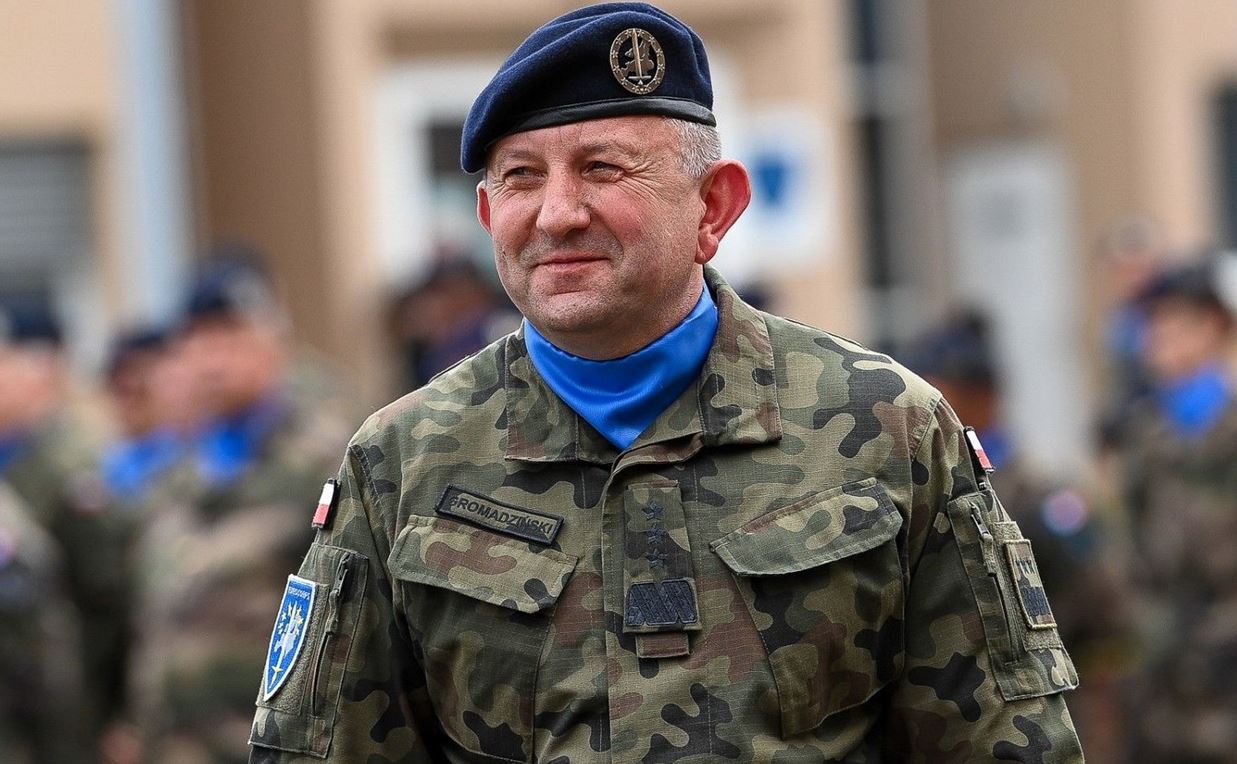 Ιδιαίτερα προκλητικός εμφανίστηκε ο Πολωνός στρατηγός Γιάροσλαβ Γκρομαντζίνσκι, ο οποίος, σε πλήρη ευθυγράμμιση με τις πρόσφατες