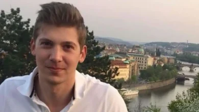 «Με πήρε τηλέφωνο και μου είπε ότι δεν αισθανόταν καλά. Λίγο αργότερα, εξαφανίστηκε», δηλώνει ο πατέρας του 33χρονου γιατρού