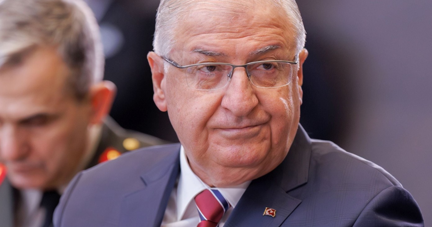 Οι προκλητικές δηλώσεις του Τούρκου Υπουργού Εθνικής Άμυνας, Γιασάρ Γκιουλέρ, συνεχίζονται χωρίς σταματημό, προκαλώντας