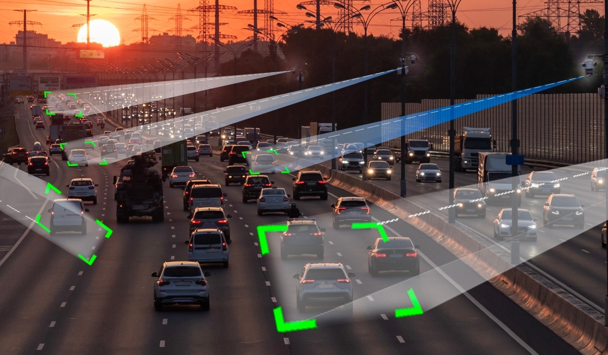 Από τα μέσα Ιανουαρίου, οι πρώτες ειδοποιήσεις για παραβάσεις που έχουν καταγράψει οι «έξυπνες κάμερες» στους δρόμους της Αττικής