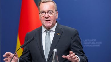 Ο Γερμανός υπουργός Άμυνας, Μπόρις Πιστόριους, εμφανίστηκε να διαφωνεί με τις πρόσφατες δηλώσεις του γενικού γραμματέα