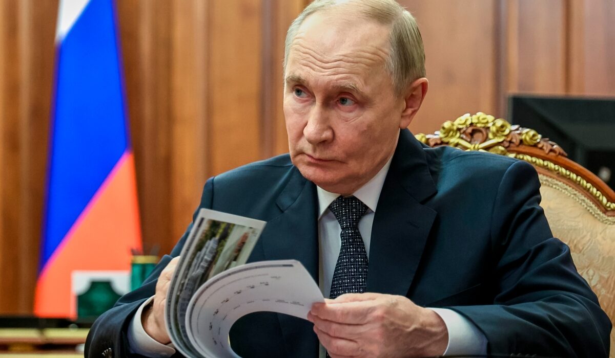 Ο Ρώσος πρόεδρος Βλαντίμιρ Πούτιν απέρριψε κατηγορηματικά τις καταγγελίες Ευρωπαίων ηγετών περί επικείμενης ρωσικής