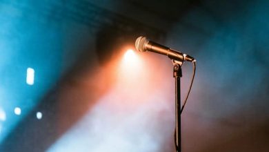 Ο Γιώργος Λιάγκας και η ομάδα του αφιέρωσαν την εκπομπή της Τρίτης στις πολλαπλές καταγγελίες εναντίον ενός κορυφαίου τραγουδιστή