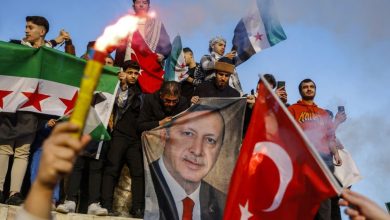 Η περιοχή της Συρίας μετατρέπεται εκ νέου σε πεδίο οξείας αντιπαράθεσης, καθώς οι κινήσεις της Άγκυρας ανεβάζουν δραματικά