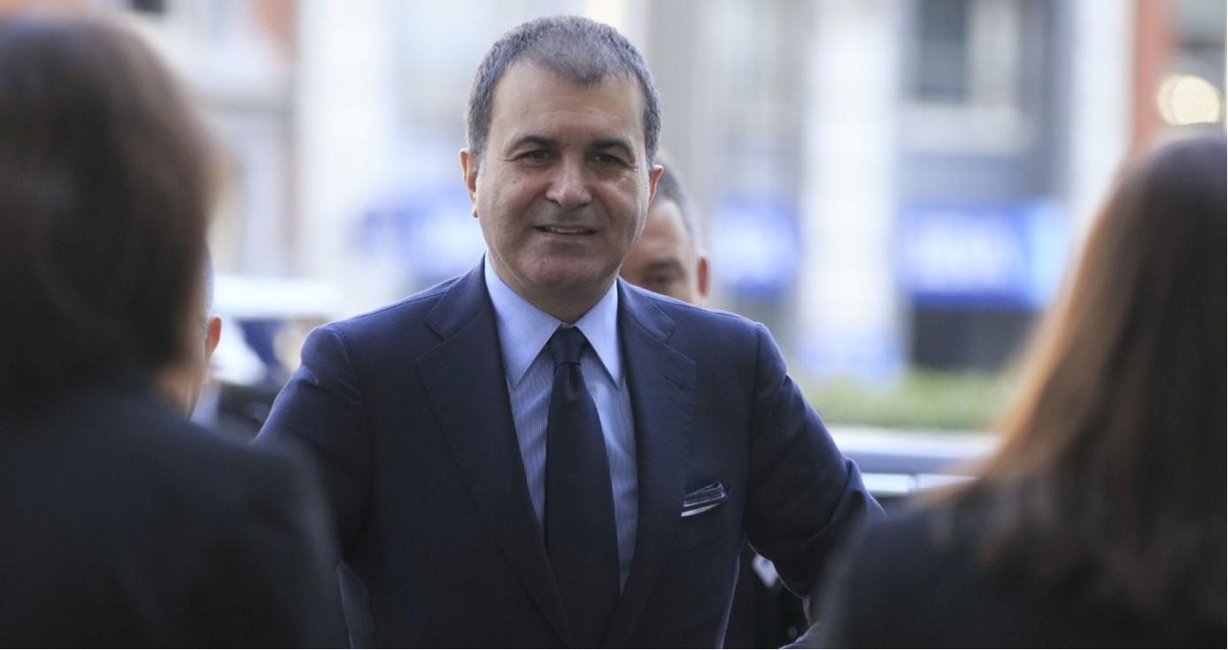 Σε μια ιδιαίτερα προκλητική τοποθέτηση προχώρησε ο Ομέρ Τσελίκ, εξαπολύοντας σφοδρή επίθεση κατά του Νίκου Δένδια και φτάνοντας