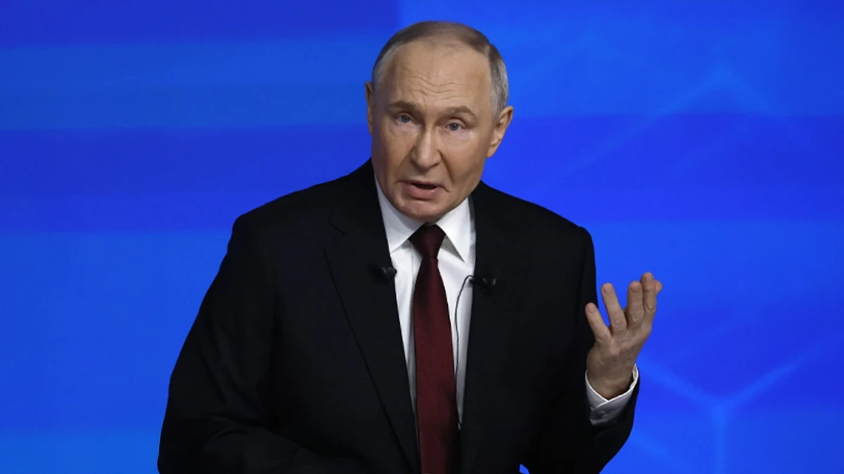 Στη μαραθώνια ετήσια συνέντευξή του, ο Βλαντίμιρ Πούτιν εξαπέλυσε νέες κατηγορίες κατά των ηγετών της Δύσης για την κατάσταση που επικρατεί