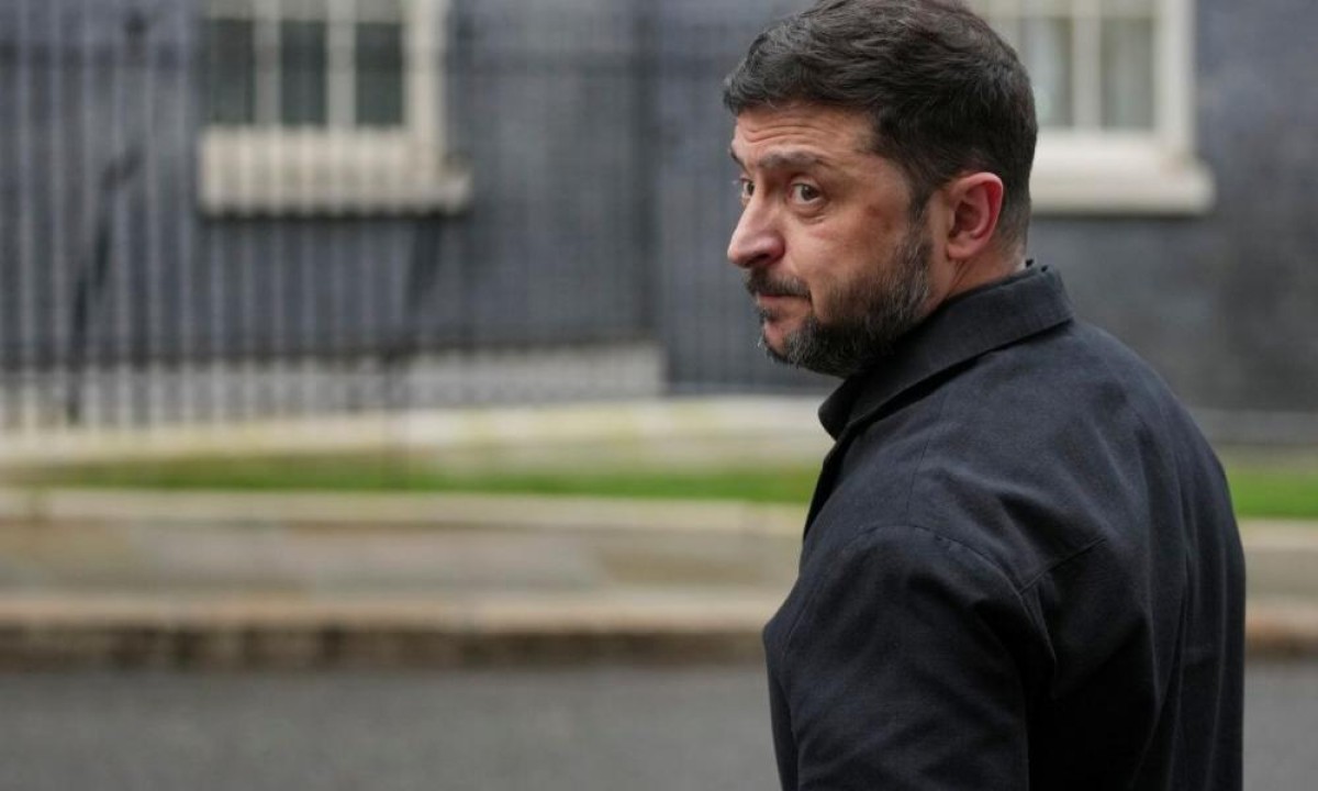 Την πρόθεση των Ηνωμένων Πολιτειών να φιλοξενήσουν τριμερείς συνομιλίες με τη συμμετοχή της Ουκρανίας και της Ρωσίας στη Φλόριντα αποκάλυψε ο πρόεδρος της Ουκρανίας