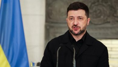 Ο Ουκρανός πρόεδρος εμφανίζεται διατεθειμένος να εγκαταλείψει τη νατοϊκή προοπτική με αντάλλαγμα σκληρές εγγυήσεις ασφαλείας