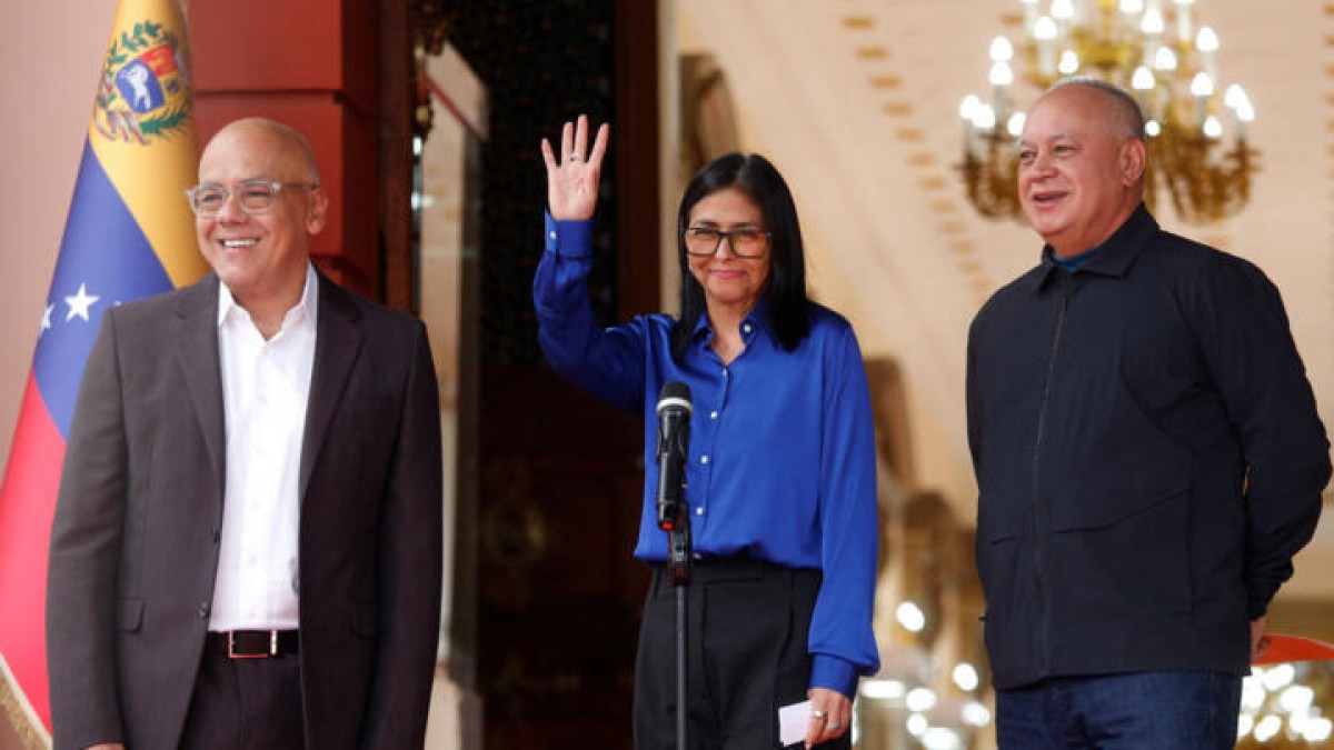 Ο διευθυντής της CIA, Τζον Ράτκλιφ, βρέθηκε στο Καράκας για συνομιλίες με την ηγεσία της Βενεζουέλας, με στόχο την προώθηση