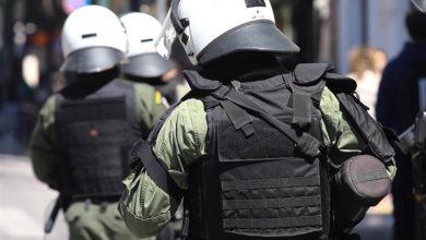 Η ΕΛΑΣ ανακοίνωσε την απαγόρευση όλων των υπαίθριων δημόσιων συναθροίσεων στο κέντρο της Αθήνας, ενόψει της συμπλήρωσης 30 ετών