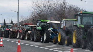 Τελεσίγραφο έως την Πέμπτη απευθύνουν οι αγρότες προς την κυβέρνηση, ζητώντας άμεσες και ουσιαστικές λύσεις στα αιτήματά τους