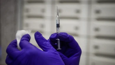 Τα νοσοκομεία της χώρας βρίσκονται σε κατάσταση «πολιορκίας», καθώς οι εισαγωγές ασθενών με γρίπη έχουν σχεδόν διπλασιαστεί μέσα