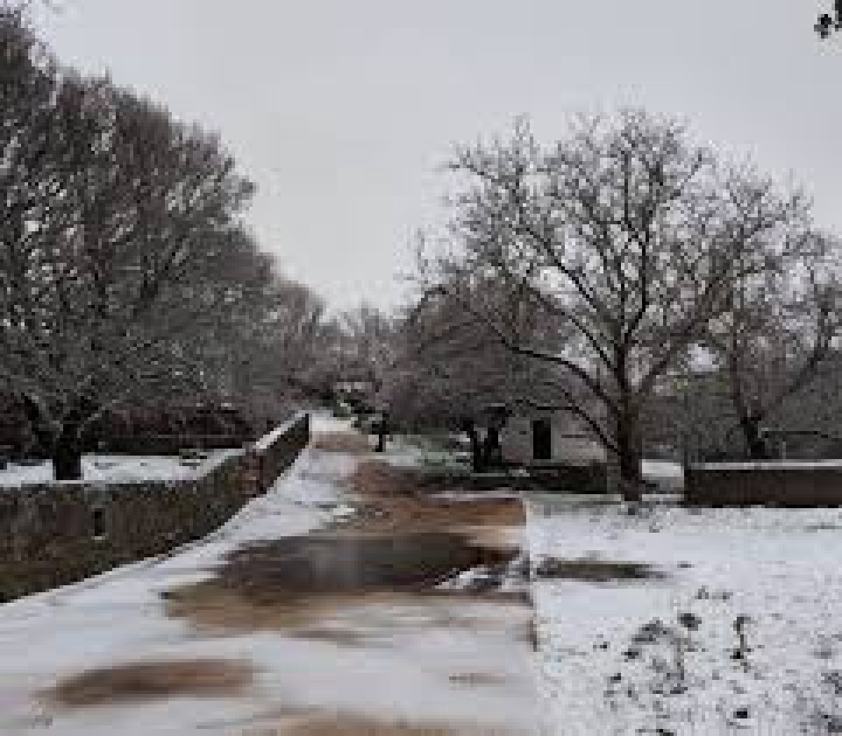 Έκτακτο δελτίο καιρού εξέδωσε το μεσημέρι της Τρίτης 20/1 η ΕΜΥ.