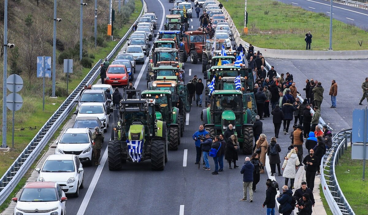 «Πρώτα θα ακούσουμε, μετά θα αποφασίσουμε» είναι η ξεκάθαρη θέση των αγροτών απέναντι στις δηλώσεις του κυβερνητικού
