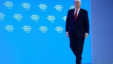 Ευρωπαίοι ηγέτες φαίνεται να σχεδιάζουν μια διπλωματική «αντεπίθεση» απέναντι στον Τραμπ με φόντο τη Γροιλανδία.