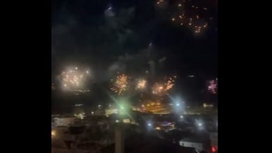 Ένα γεγονός που συχνά περνά απαρατήρητο από τα ελληνικά ΜΜΕ, παρά τα εκτενή ρεπορτάζ για το πώς υποδέχεται ο πλανήτης