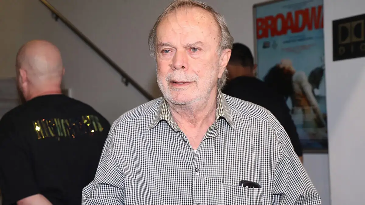 Βαρύ πένθος προκαλεί στον καλλιτεχνικό κόσμο η είδηση του θανάτου του Χρήστου Πολίτη, του ηθοποιού που ταυτίστηκε όσο