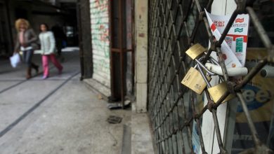 Το 2025 αποτέλεσε έτος συρρίκνωσης για το λιανικό εμπόριο σε πραγματικούς όρους αναφέρει η Ελληνική Συνομοσπονδία Εμπορίου και Επιχειρηματικότητας