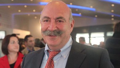 Λίγο πριν τις 00:30 τα μεσάνυχτα της Δευτέρας, εντοπίστηκε και συνελήφθη σε παρακείμενο οικόπεδο όπου είχε κρυφτεί ο Χρήστος Μαυρίκης