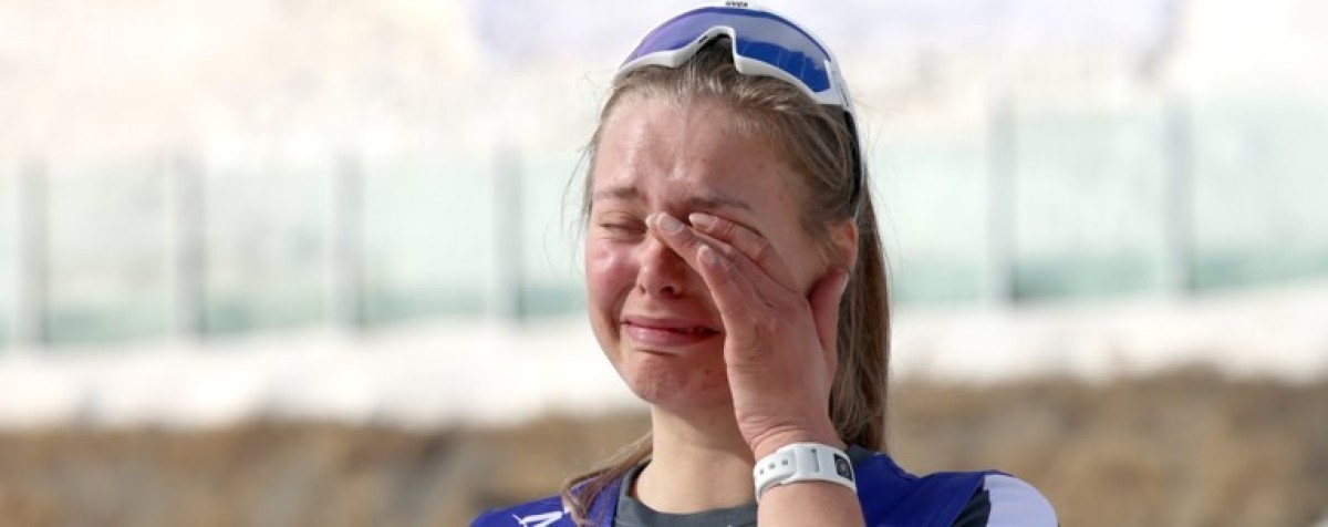 Η Παραολυμπιονίκης Καρίνα Έντλιγκερ αγωνίζεται με τα χρώματα της Τσεχίας στους Παραολυμπιακούς Αγώνες του 2026