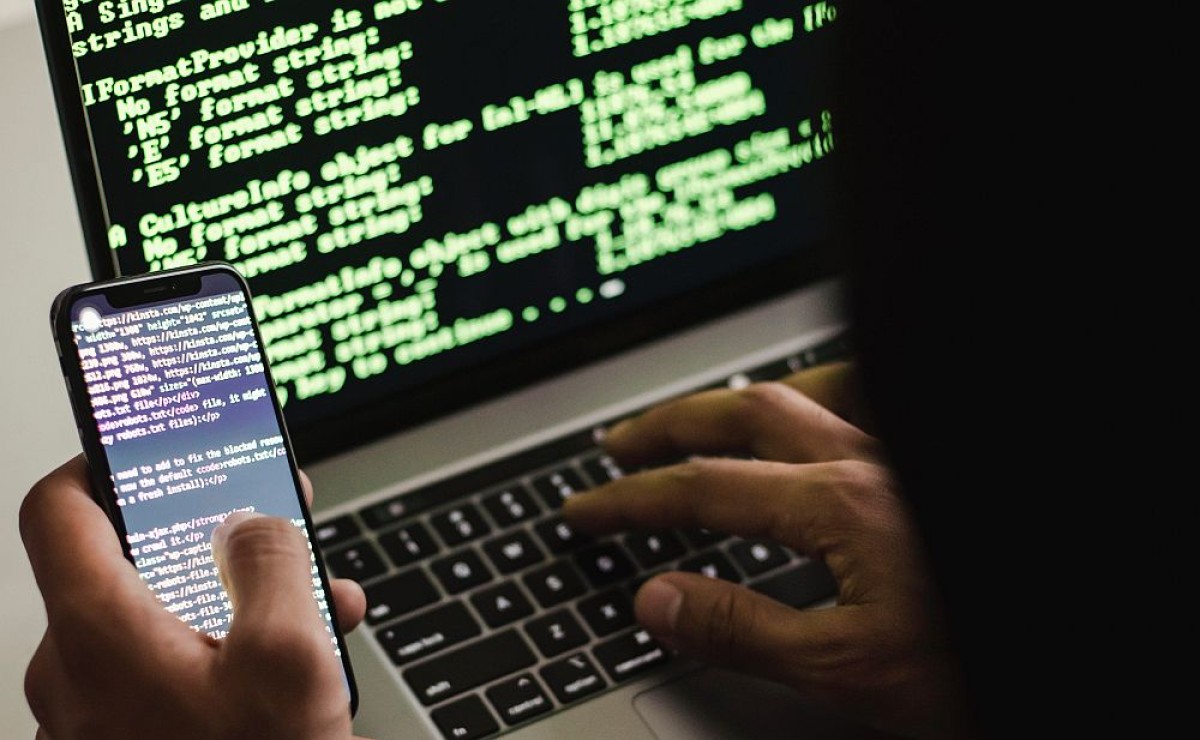 Υποκλοπές: Νέες μηνύσεις αναμένεται να κατατεθούν το επόμενο διάστημα σύμφωνα με τον δικηγόρο των θυμάτων των υποκλοπών, Ζαχαρία Κεσσέ.