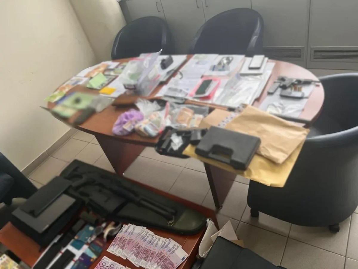 Στη συνέχεια της μεγάλης αστυνομικής επιχείρησης που αποκάλυψε την ύπαρξη πολυμελούς εγκληματικής οργάνωσης στην Κρήτη