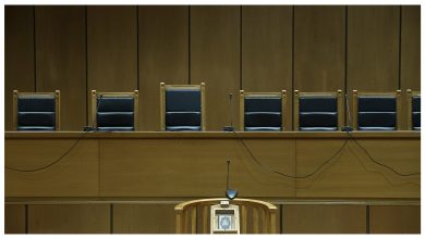 Η κλεψύδρα της δικαιοσύνης για τον νέο κύκλο των ερευνών στο σκάνδαλο των τηλεφωνικών υποκλοπών μόλις γύρισε και ο χρόνος