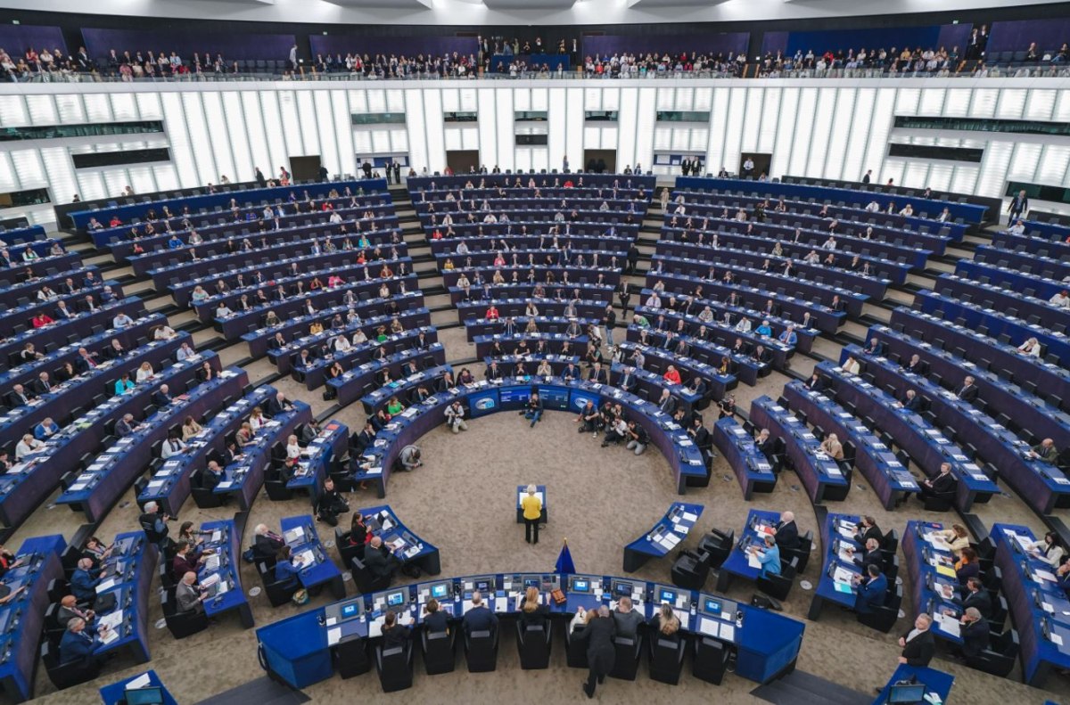 Ολομέλεια του Ευρωκοινοβουλίου: Η κατάσταση του Κράτους Δικαίου στην Ελλάδα μετά τη δικαστική απόφαση για το κατασκοπευτικό λογισμικό Predator
