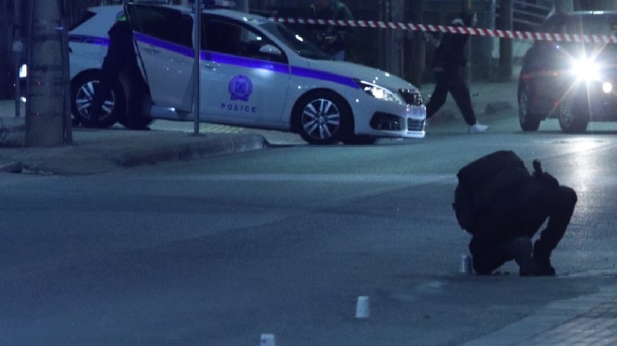 Ως ένα ακόμη "επεισόδιο" στον πόλεμο που έχει ξεσπάσει ανάμεσα σε αντίπαλες ομάδες της τουρκικής μαφίας, εκτιμάται από την Ελληνική Αστυνομία