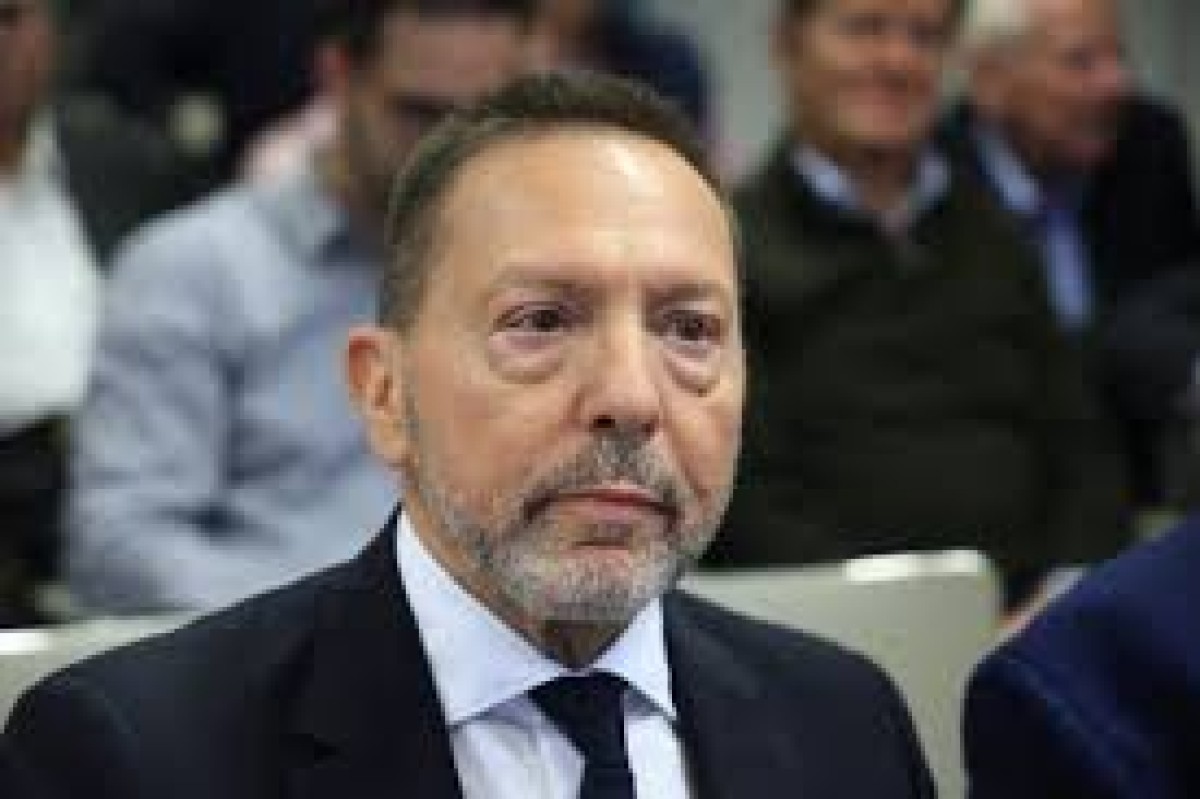 Κίνδυνο επιβράδυνσης της ανάπτυξης και νέας ανόδου του πληθωρισμού βλέπει η Τράπεζα της Ελλάδος πίσω από τη στρατιωτική κλιμάκωση