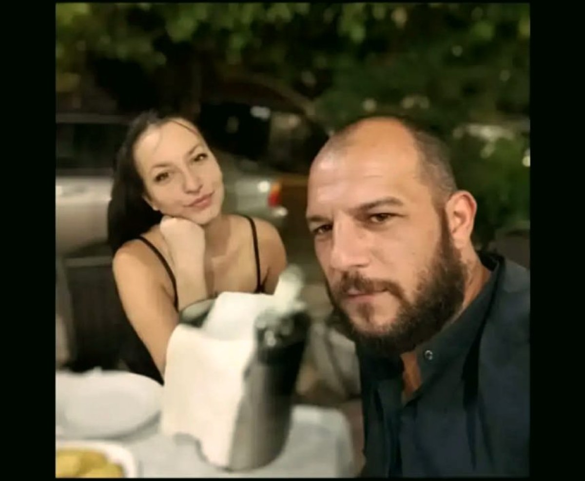 Στη φυλακή οδηγείται ο 38χρονος σύντροφος της 31χρονης Νεκταρίας, η οποία βρέθηκε νεκρή στο σπίτι τους στον Κολωνό, καθώς κατηγορήθηκε