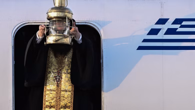 Η μεταφορά του Αγίου Φωτός στην Ελλάδα εξασφαλίζεται κανονικά και φέτος, όπως διαβεβαίωσε ο υφυπουργός Εξωτερικών, Γιάννης Λοβέρδος