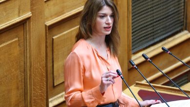 Η Κατερίνα Νοτοπούλου, βουλευτής του ΣΥΡΙΖΑ στη Θεσσαλονίκη, μίλησε στην Ανθή Σαλαγκούδη και στη διαδικτυακή εκπομπή FEMALE στο Klik