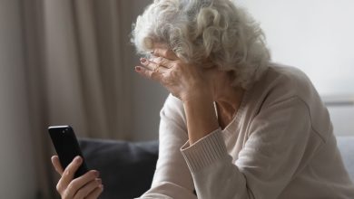 Σοκ στη Θεσσαλονίκη: Έπεισαν ηλικιωμένη ότι την παρακολουθούν με drone και της άρπαξαν τα 100.000 ευρώ που είχε θαμμένα στην αυλή της!