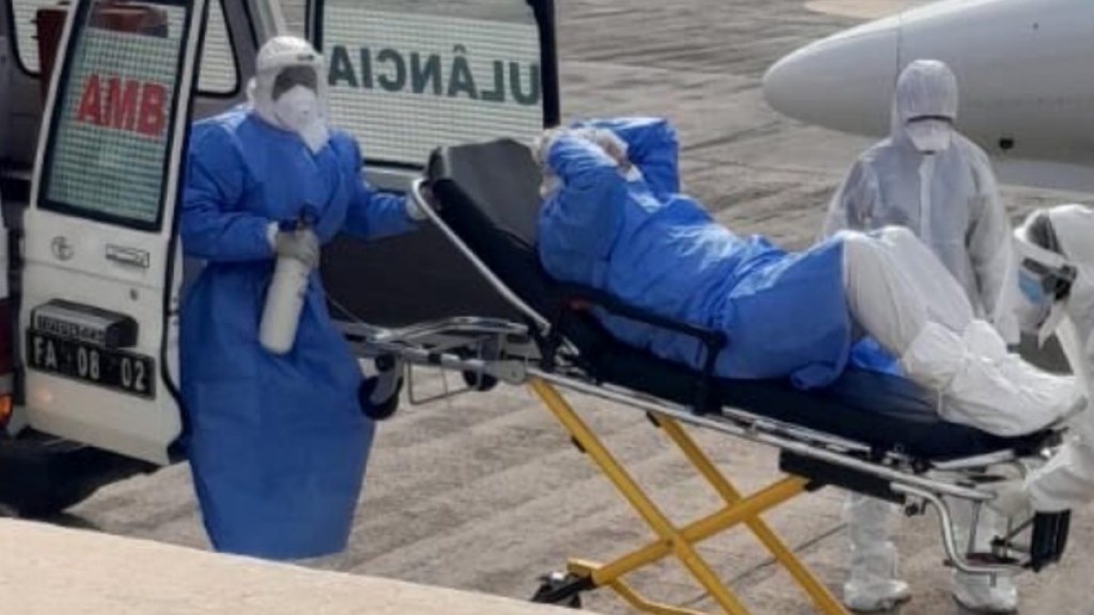 Οι τελευταίοι επιβάτες εγκατέλειψαν το κρουαζιερόπλοιο MV Hondius, στο οποίο σημειώθηκε ξέσπασμα χανταϊού