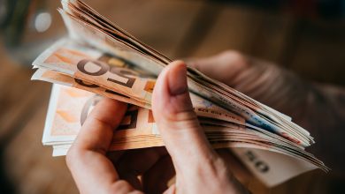 Το ψηφιακό μέλλον μάς χτυπά την πόρτα με έναν τρόπο που μας δείχνει την αλλαγή που έρχεται στην ζωή μας.Τα μετρητά, αυτά τα χαρτονομίσματα